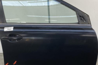 Porte avant droit TOYOTA AVENSIS 2 Photo n°1