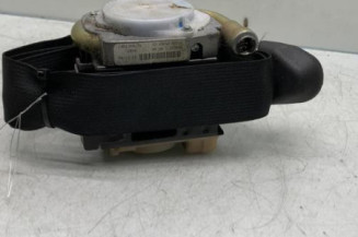 Pretensionneur de ceinture avant droit TOYOTA AVENSIS 2
