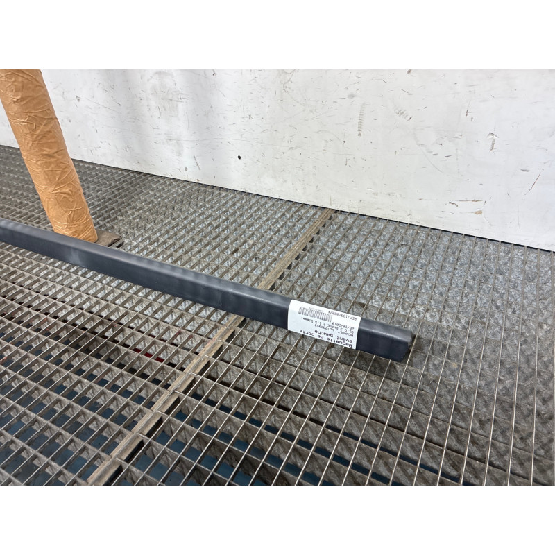 Baguette de porte avant gauche RENAULT CLIO 3 Photo n°4