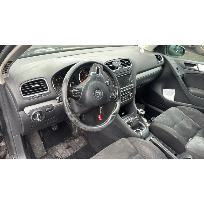 Bouton de coffre VOLKSWAGEN GOLF 6 Photo n°16