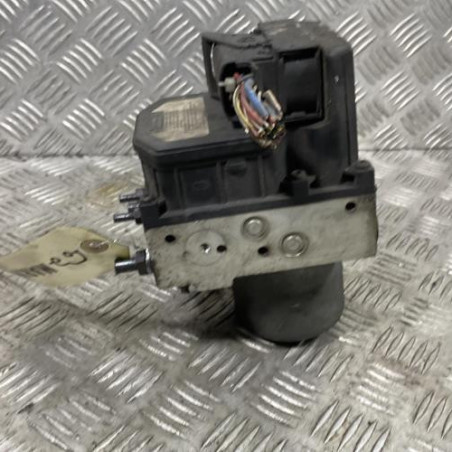 Bloc ABS (freins anti-blocage) TOYOTA AVENSIS 2