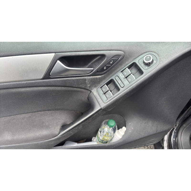 Ecran GPS VOLKSWAGEN GOLF 6 Photo n°16