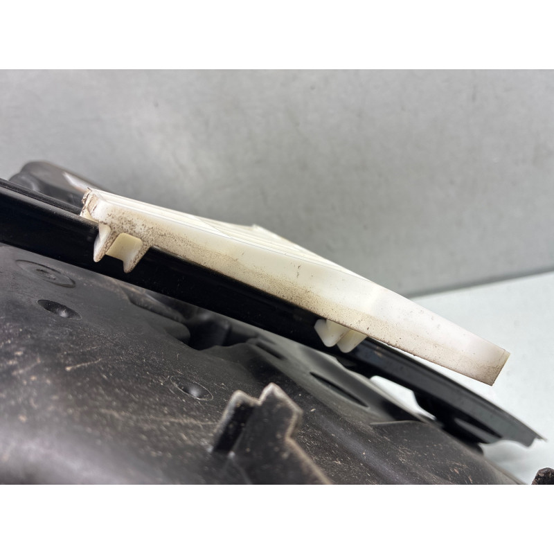 Leve vitre electrique arriere gauche VOLKSWAGEN GOLF 6 Photo n°4