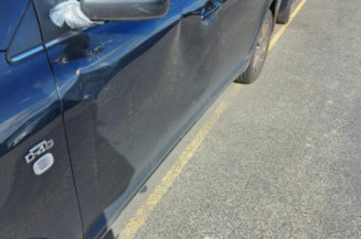 Bloc ABS (freins anti-blocage) TOYOTA AVENSIS 2