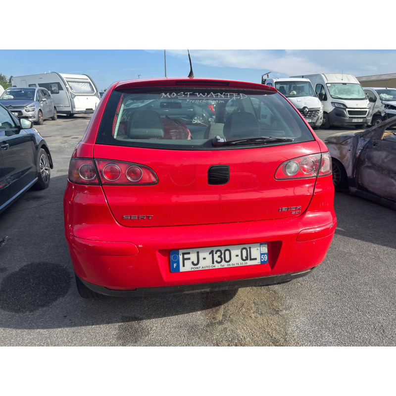 Vitre avant droit SEAT IBIZA 3 Photo n°9