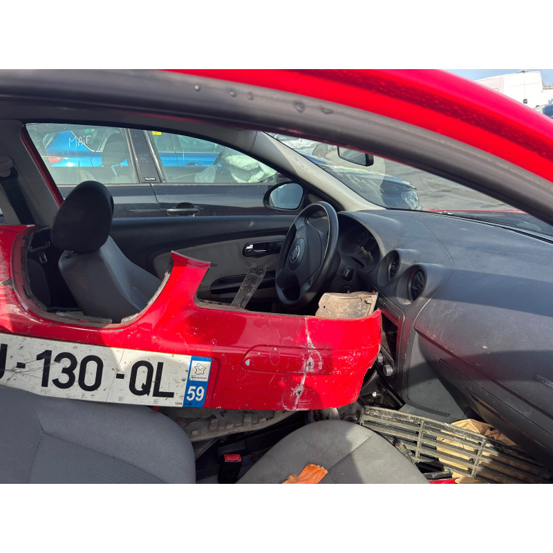 Vitre avant droit SEAT IBIZA 3 Photo n°11