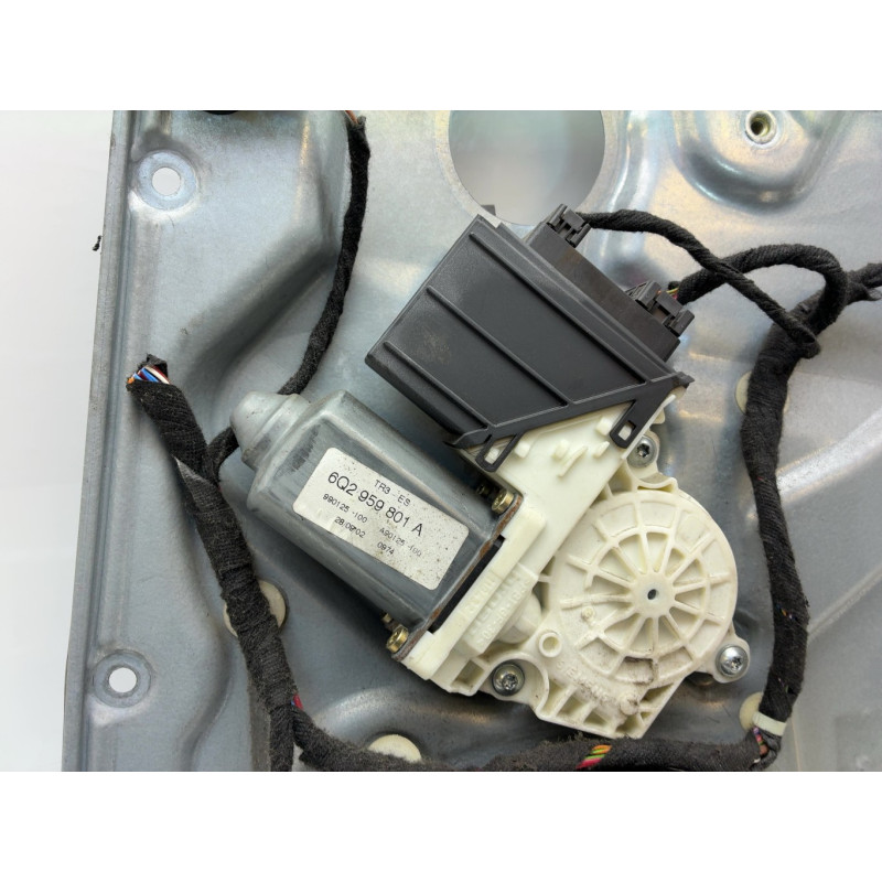 Leve vitre electrique avant droit SEAT IBIZA 3 Photo n°6
