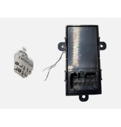Interrupteur de leve vitre avant droit HYUNDAI I 30 2