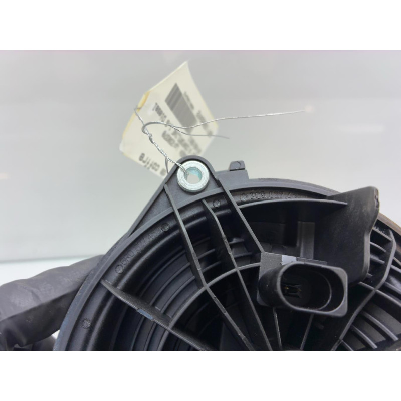 Bouton de coffre VOLKSWAGEN GOLF 6 Photo n°4