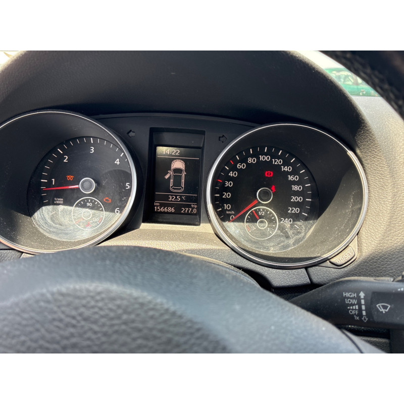Bouton de coffre VOLKSWAGEN GOLF 6 Photo n°14