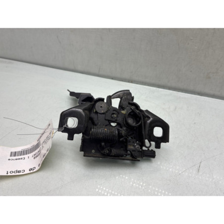 Fermeture de capot DACIA SANDERO 3