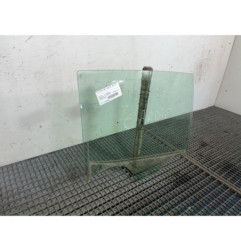 Vitre arriere droit DACIA SANDERO 3