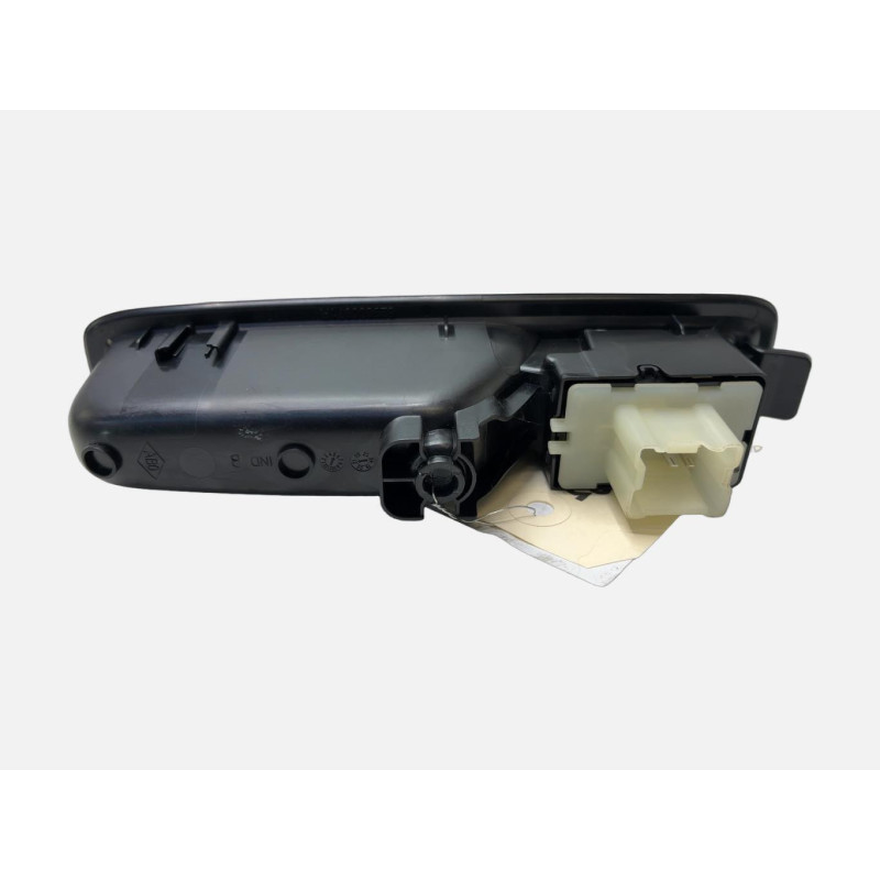 Interrupteur de leve vitre arriere gauche DACIA SANDERO 3 Photo n°3