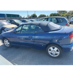 Serrure avant droit RENAULT MEGANE 1