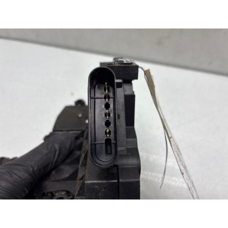 Serrure arriere droit FORD FIESTA 6 Photo n°1