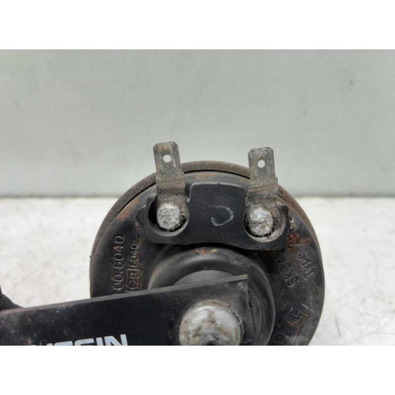 Avertisseur/Klaxon NISSAN MICRA 4 Photo n°3
