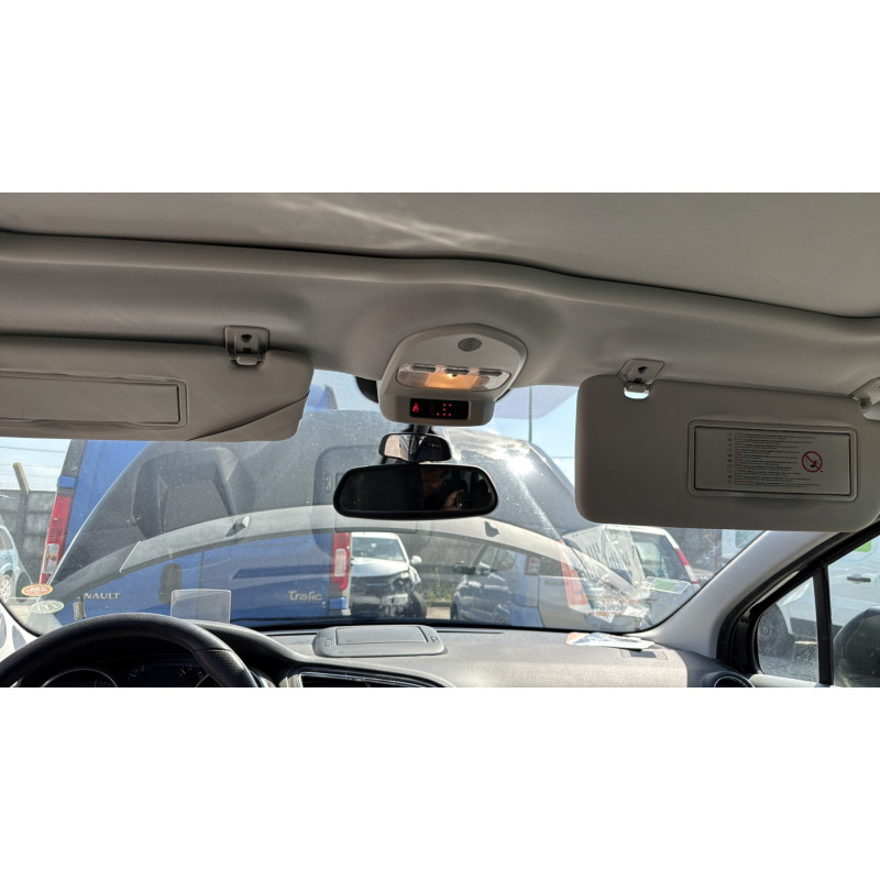 Traverse superieure PEUGEOT 5008 1 Photo n°19