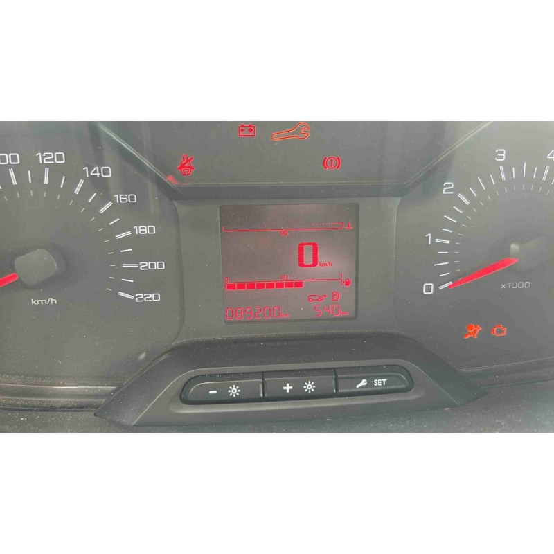 PEUGEOT PARTNER 3 PHASE 1 1.6 BLUE HDI - 8V TURBO Photo n°3