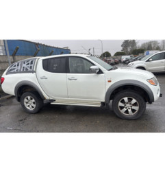 Repetiteur clignotant avant droit  (Feux) MITSUBISHI L 200 3