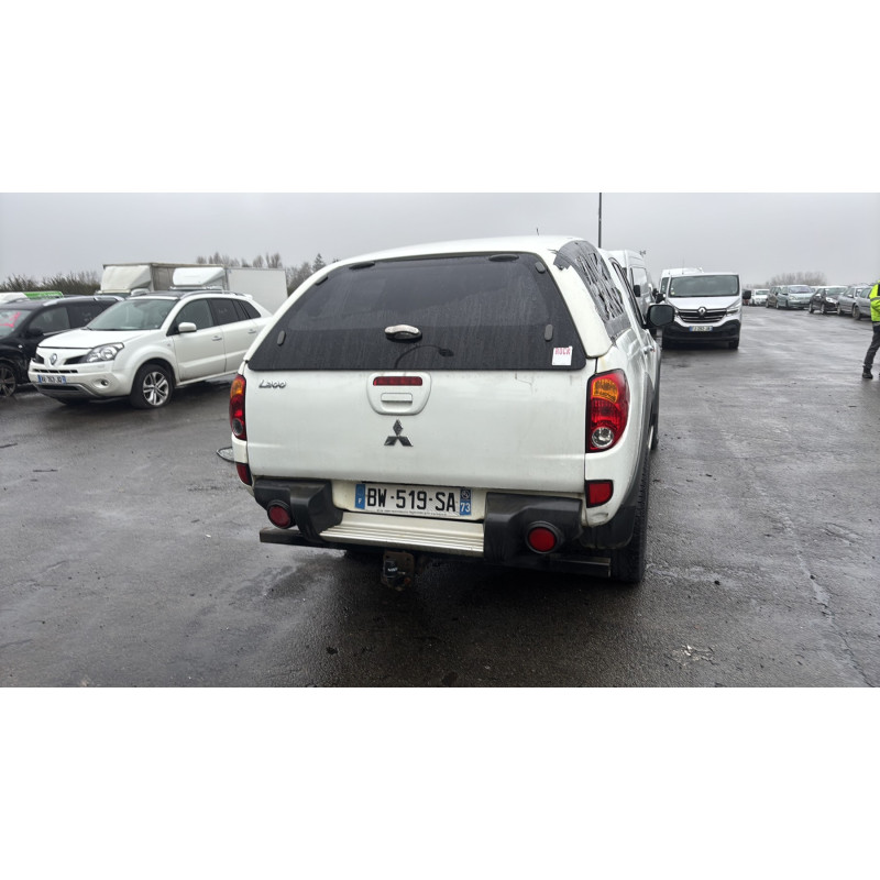 Repetiteur clignotant avant gauche (Feux) MITSUBISHI L 200 3 Photo n°9