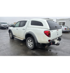 Repetiteur clignotant avant gauche (Feux) MITSUBISHI L 200 3