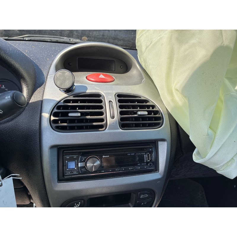Boitier BSI PEUGEOT 206 Photo n°19