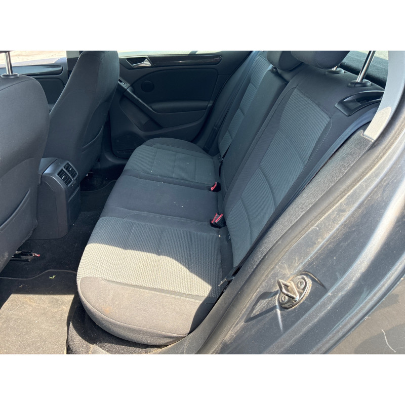 Plage arriere VOLKSWAGEN GOLF 6 Photo n°10