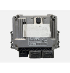 Calculateur moteur PEUGEOT 208 1