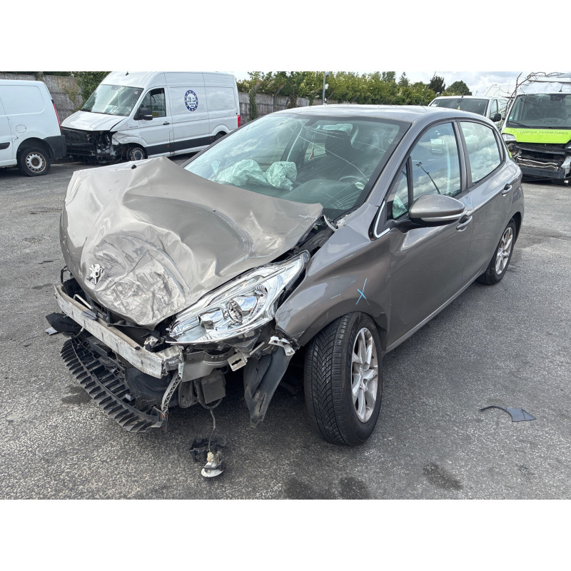 Calculateur moteur PEUGEOT 208 1 Photo n°6