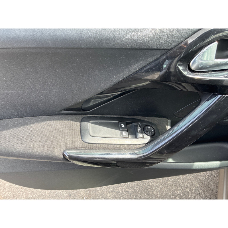 Calculateur moteur PEUGEOT 208 1 Photo n°14