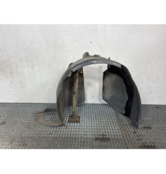 Pare boue avant gauche PEUGEOT 208 1