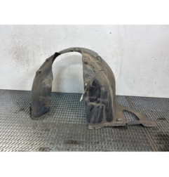 Pare boue avant gauche PEUGEOT 208 1