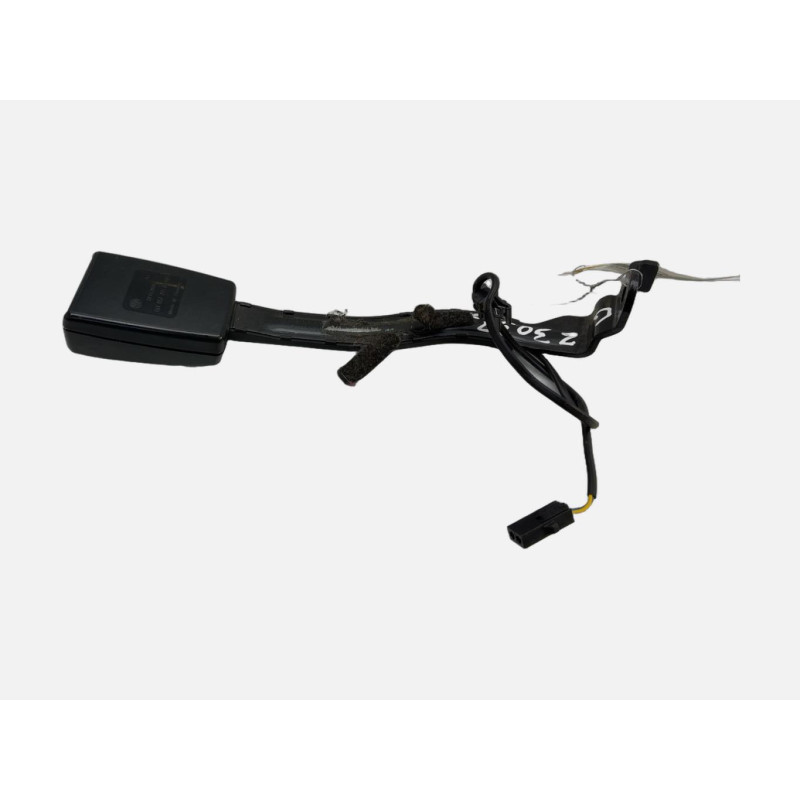 Attache ceinture avant gauche VOLKSWAGEN GOLF 6 Photo n°6
