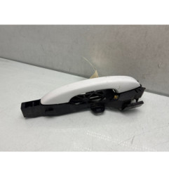 Poignee porte avant droit DACIA SANDERO 3
