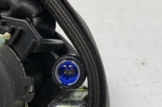 Pretensionneur de ceinture avant droit VOLKSWAGEN TOUAREG 1
