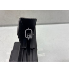 Serrure avant droit DACIA SANDERO 3