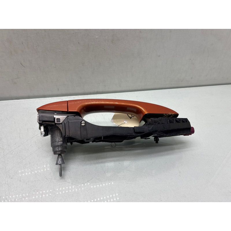 Poignee porte avant gauche VOLKSWAGEN T-CROSS Photo n°4