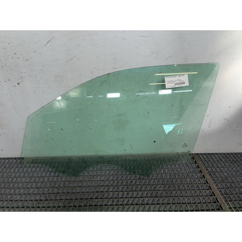 Vitre avant gauche VOLKSWAGEN T-CROSS Photo n°1