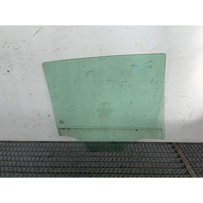 Vitre arriere gauche VOLKSWAGEN T-CROSS Photo n°4