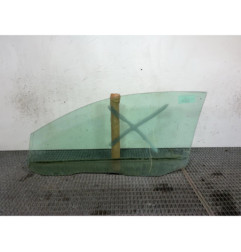Vitre avant droit FORD FOCUS 2
