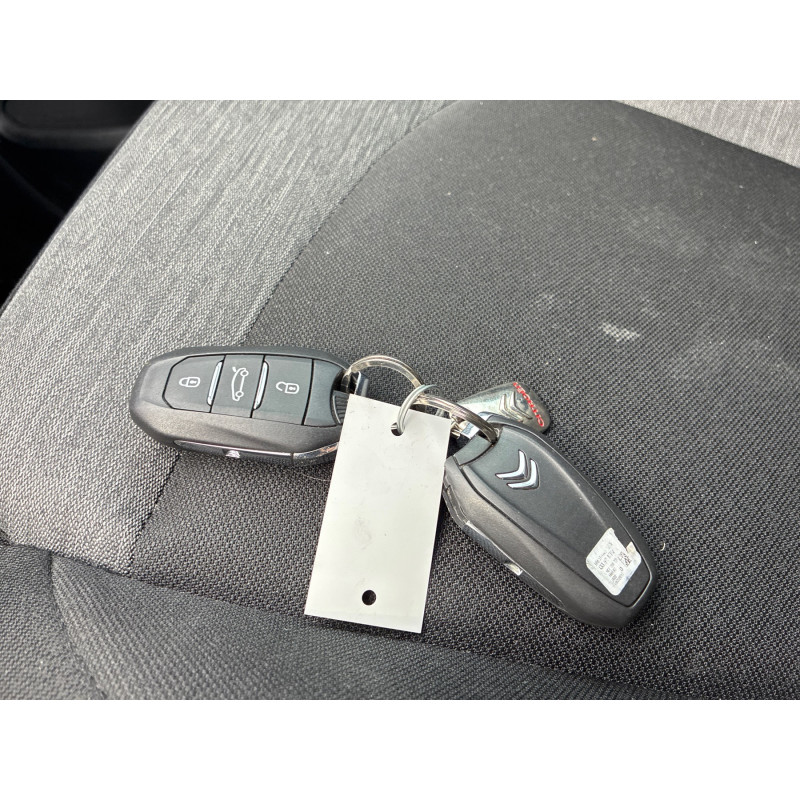 Vitre avant droit CITROEN C4 PICASSO 2 Photo n°20