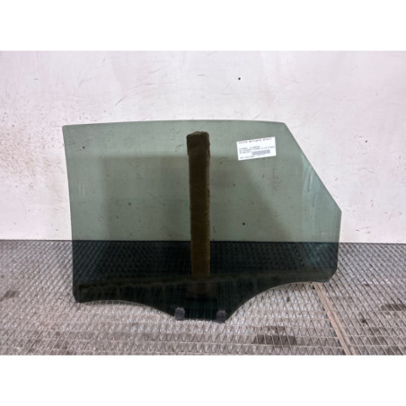 Vitre arriere droit CITROEN C4 PICASSO 2 Photo n°1