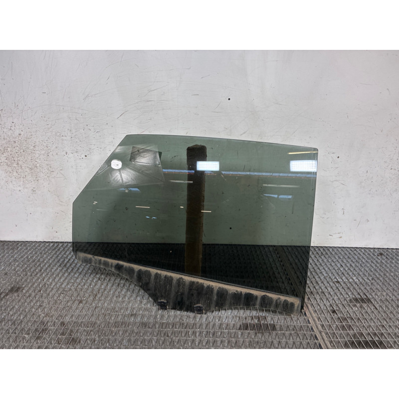 Vitre arriere droit CITROEN C4 PICASSO 2 Photo n°3
