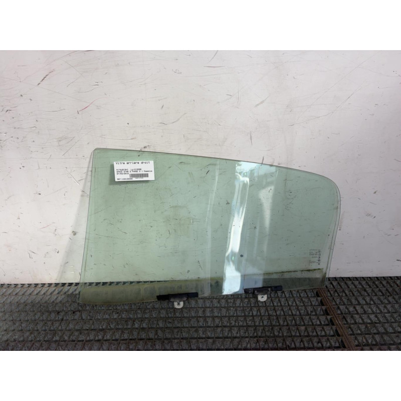 Vitre arriere droit MITSUBISHI SPACE STAR 3 Photo n°4
