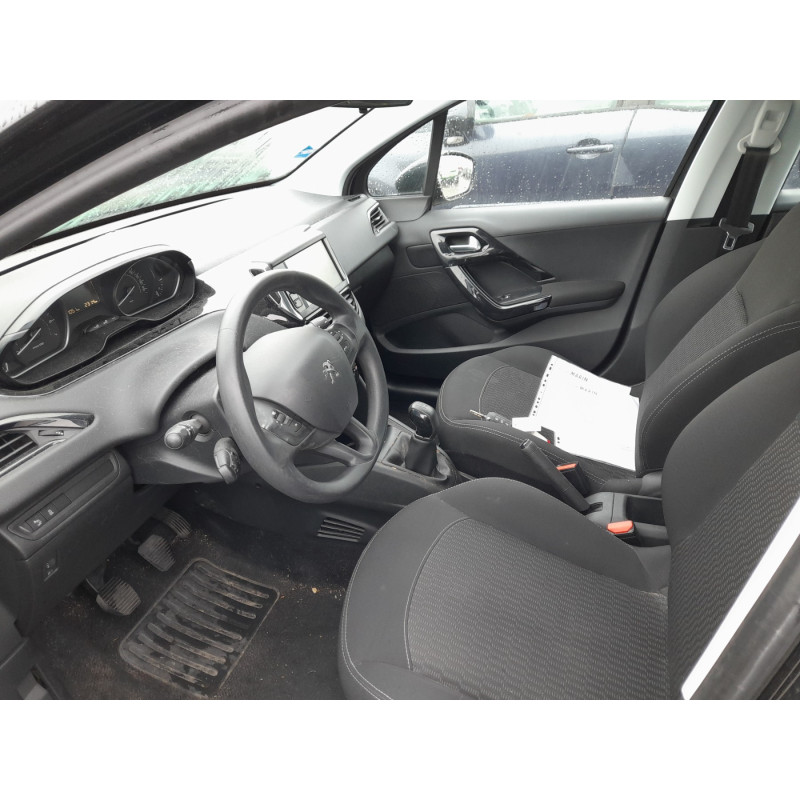 Pare boue avant droit PEUGEOT 208 1 Photo n°11