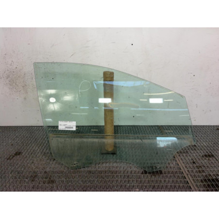 Vitre avant droit FORD KUGA 2 Photo n°1