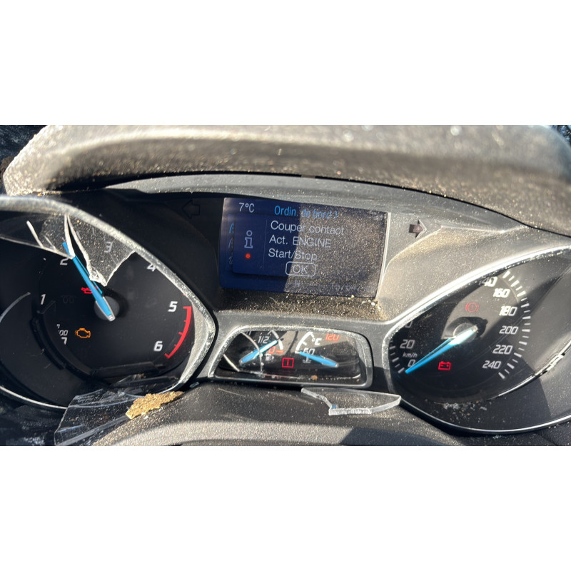 Pare boue arriere gauche FORD KUGA 2 Photo n°20