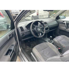 Vitre avant gauche VOLKSWAGEN POLO 4