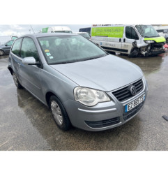 Vitre avant gauche VOLKSWAGEN POLO 4
