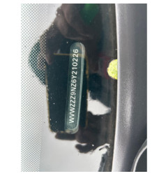 Vitre avant gauche VOLKSWAGEN POLO 4